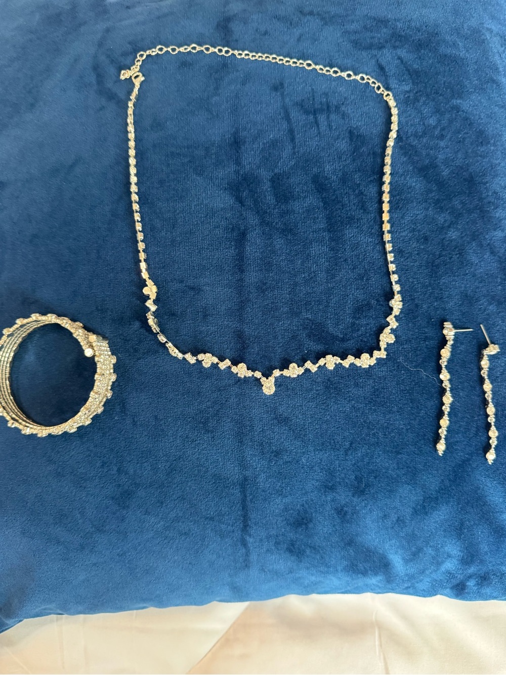 Elegant Gold-Tone Crystal Necklace and bracelet and Earring Set